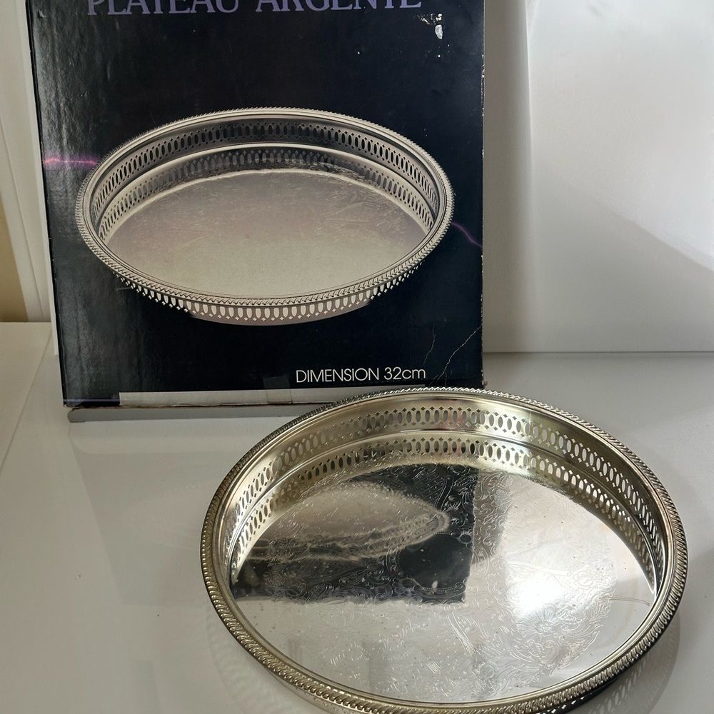 Silver Decorative Serving Tray - Elegant Home Kitchen Accent